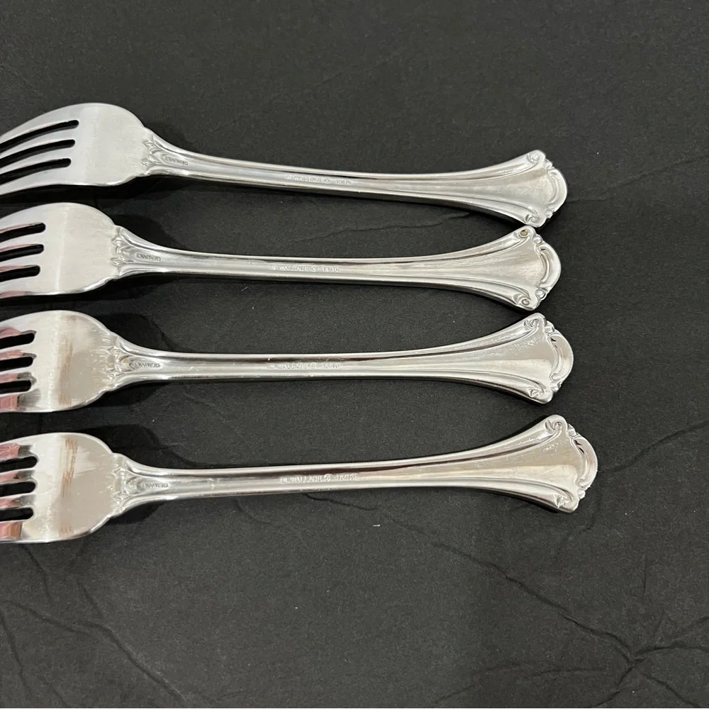 Wallace 4 Pcs. Stainless Steel Dinner Forks Size 7